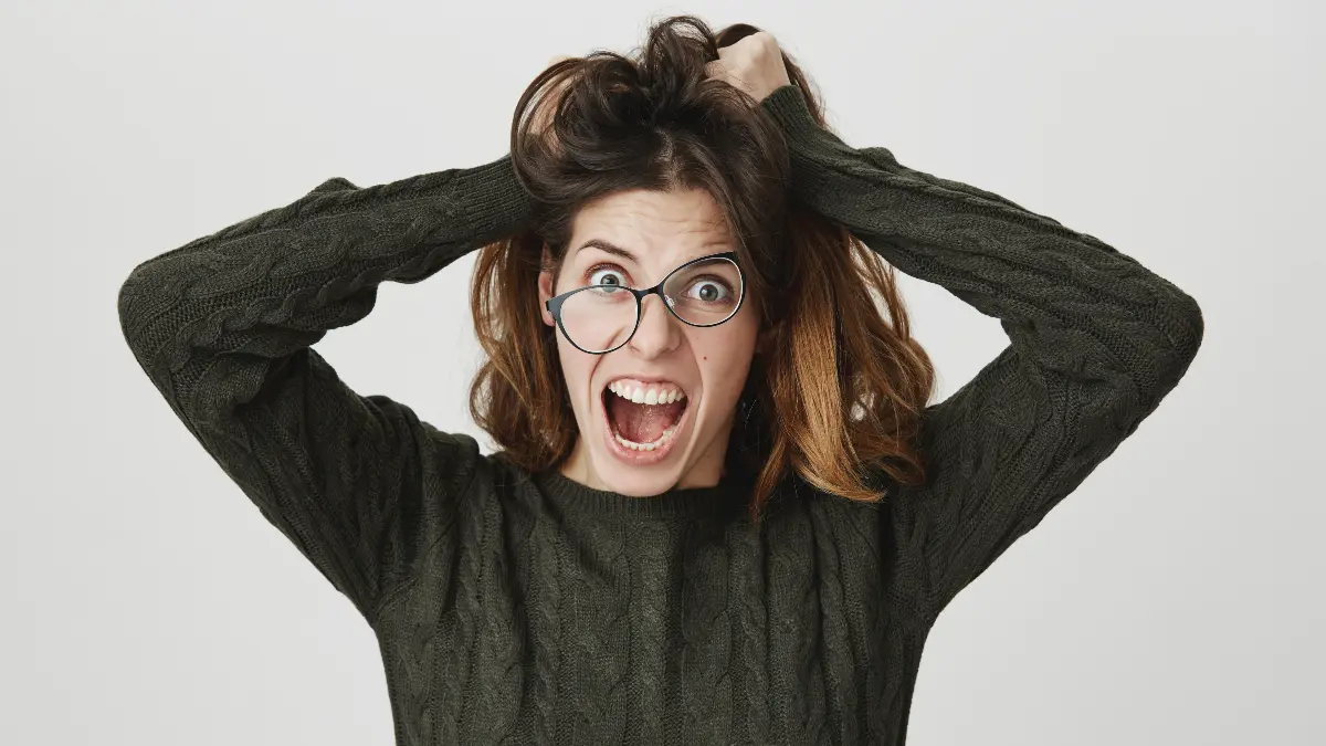 4 Tips on How to Stop Pulling Your Hair When You're Stressed Out