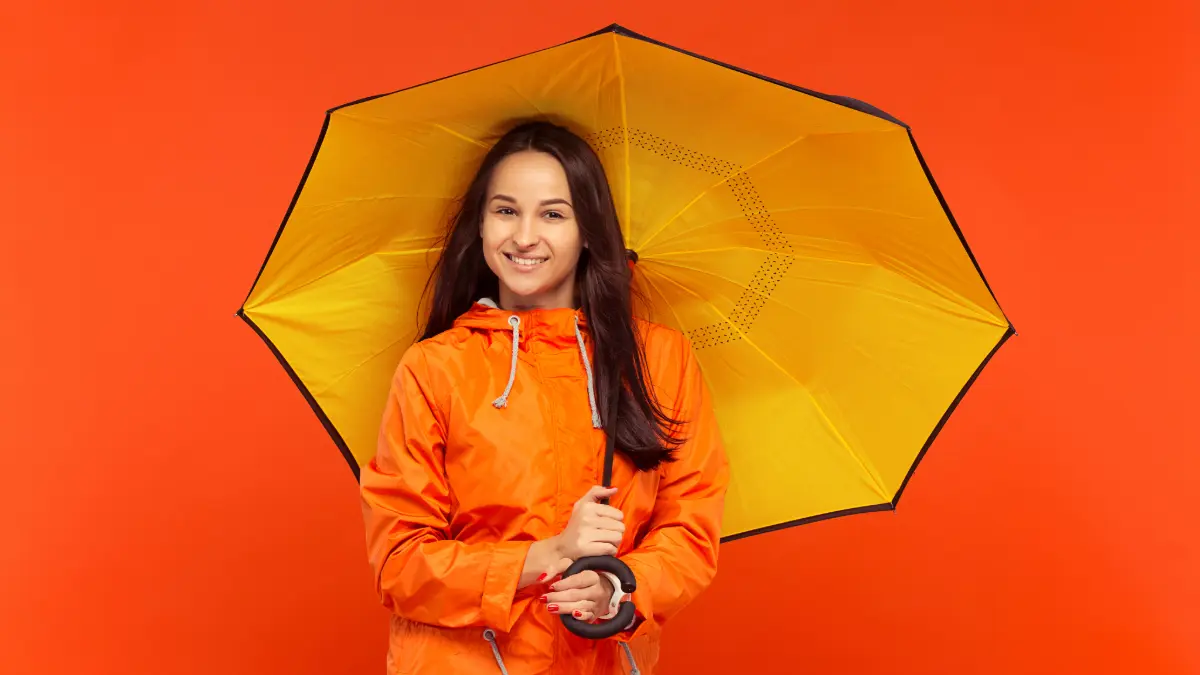 The Advantages of Taking a Compact Umbrella with You on Your next Journey