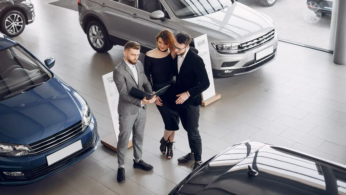 The 7 Most Important Questions to Ask a Car Salesman