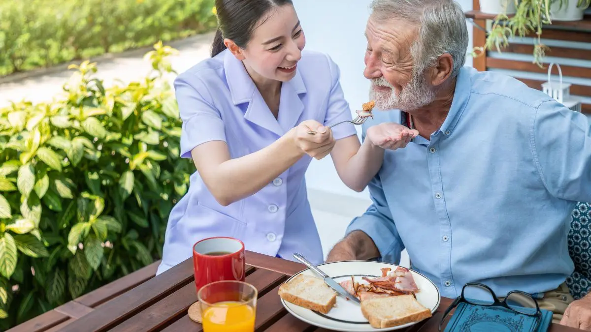 Characteristics of a Good Home Aged Care Center