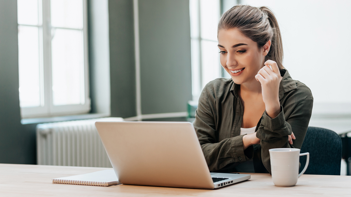 female employee doing online learning