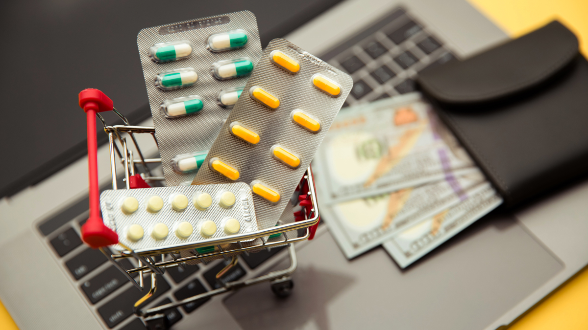 What Things to Consider When Buying Supplements Online