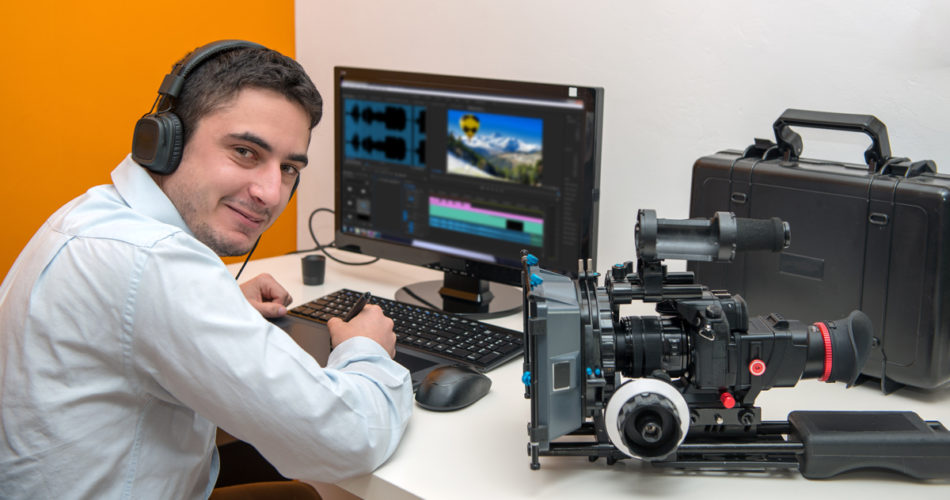 Monitor for Video and Photo Editing