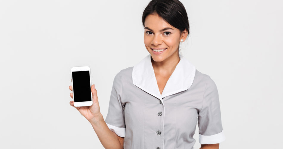 screenklean - a maid with a clean phone screen