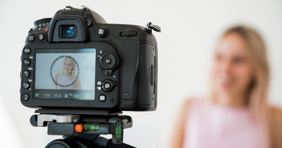 4 Tips on How to Make Engaging Videos for Your Business