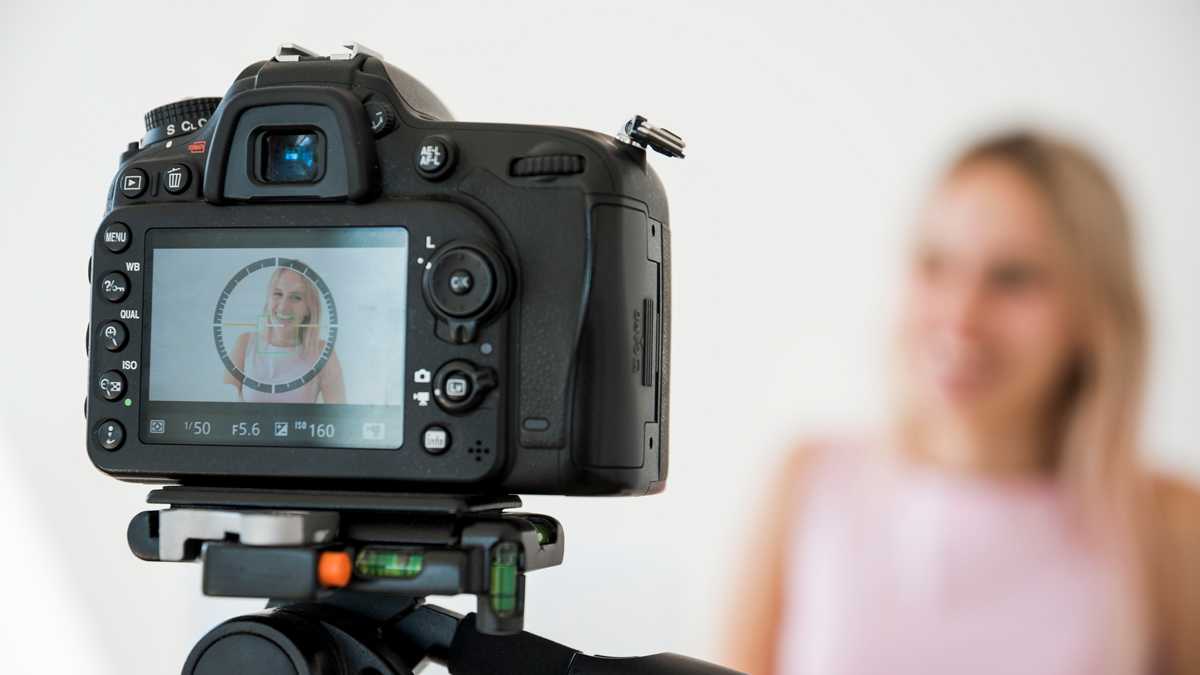 4 Tips on How to Make Engaging Videos for Your Business