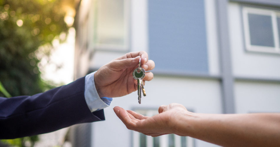 3 Tips on How to Sell Your House Fast