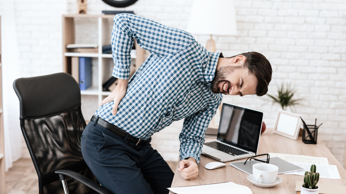 How To Avoid Back Pain While Working In An Office