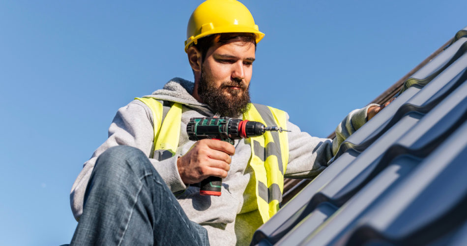 Commercial Roofing: How to Choose the Right Roof Material for Your Business