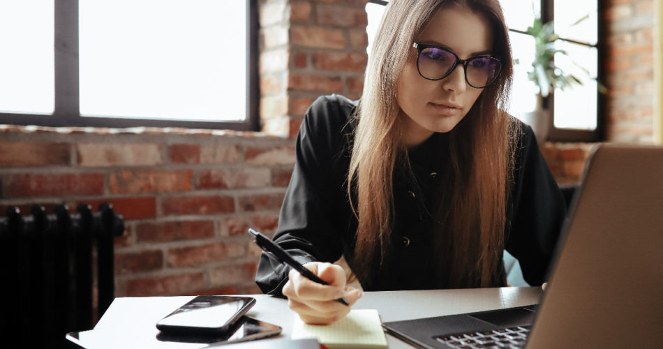 How to Improve Your Home Office and Make it More Comfortable