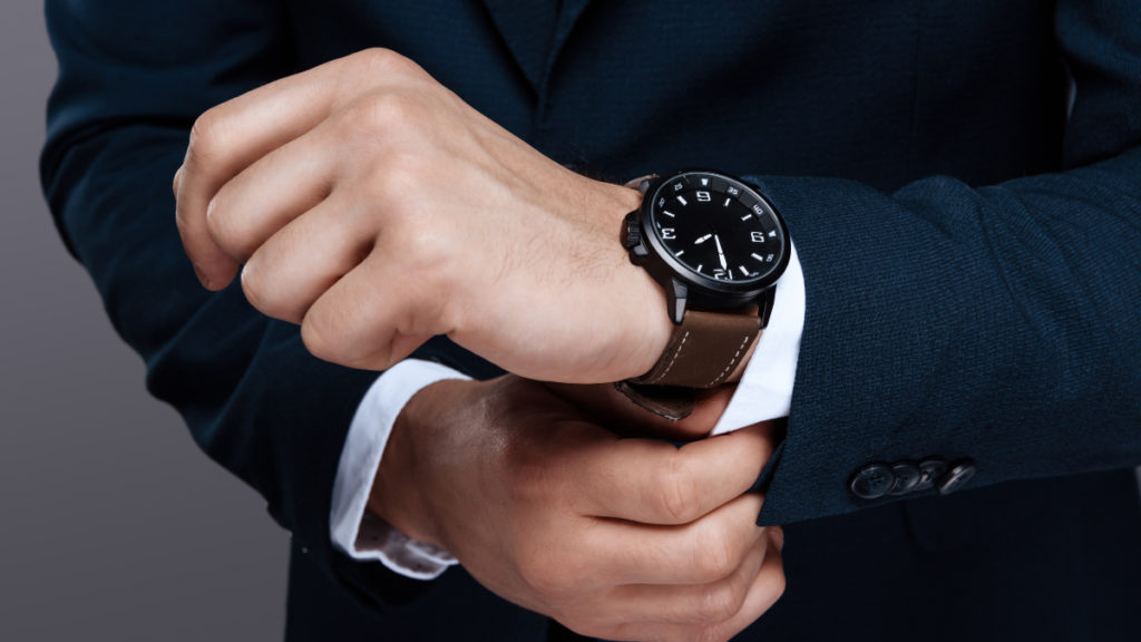 Tips for Choosing the Right Watch for You - Nerdynaut