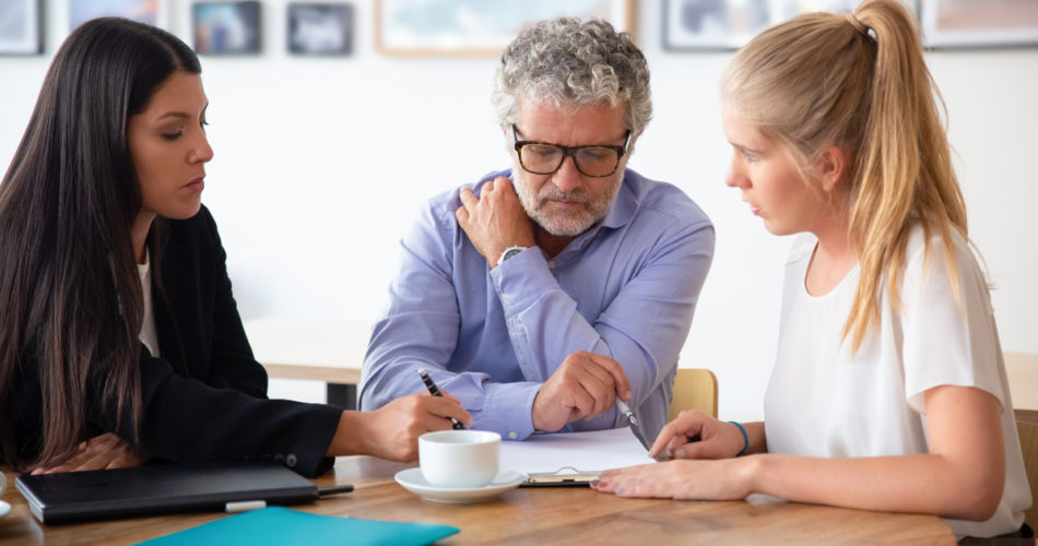 4 Good Reasons to Hire a Nursing Home Abuse Attorney