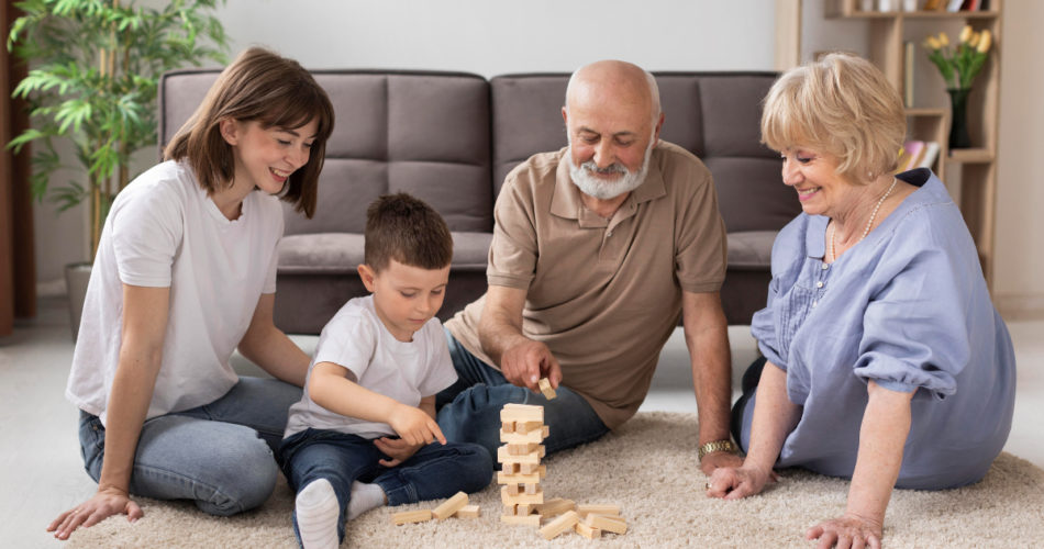 5 Games That You Should Play With Your Family