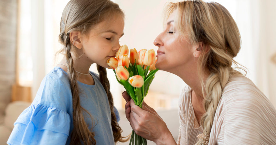 6 Effective Solutions to Keep Your House Smelling Good