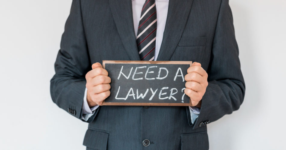 7 Important Things to Consider When Looking for a Good Lawyer