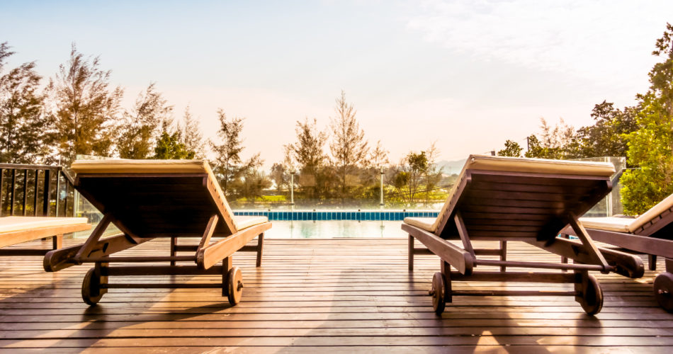 Gorgeous Ideas To Transform Your Old Deck And Enhance Your Outdoor Space