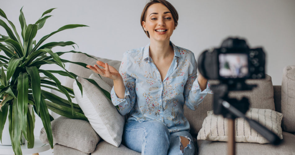 Guide to Starting a Successful Influencer Career