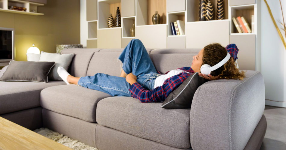 4 Ways to Create a Relaxing Den