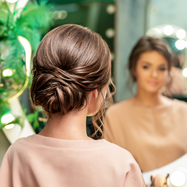 French Twist on Short Hairstyle for This Fall