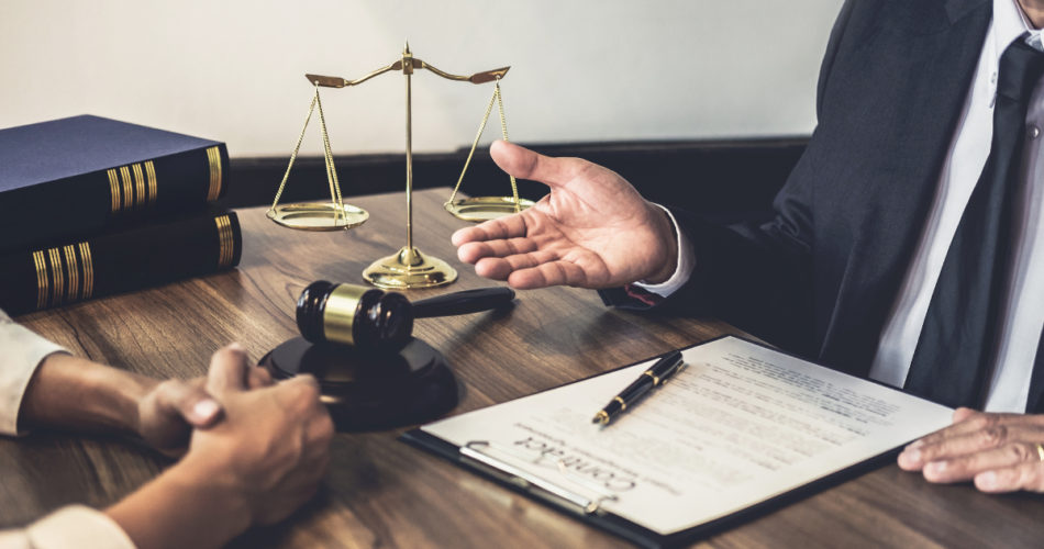 Legal Assistance for Everyday Situations: When Do You Need to Call a Lawyer?