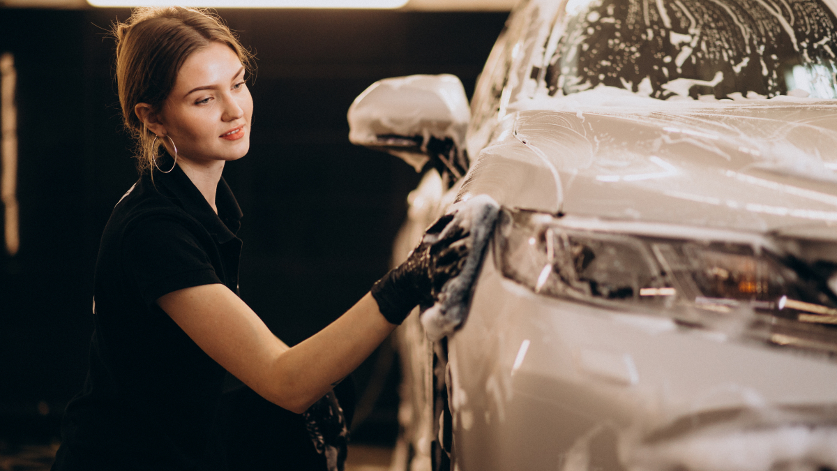 The Difference Between Mobile Car Detailing Vs. A Drive Through Car