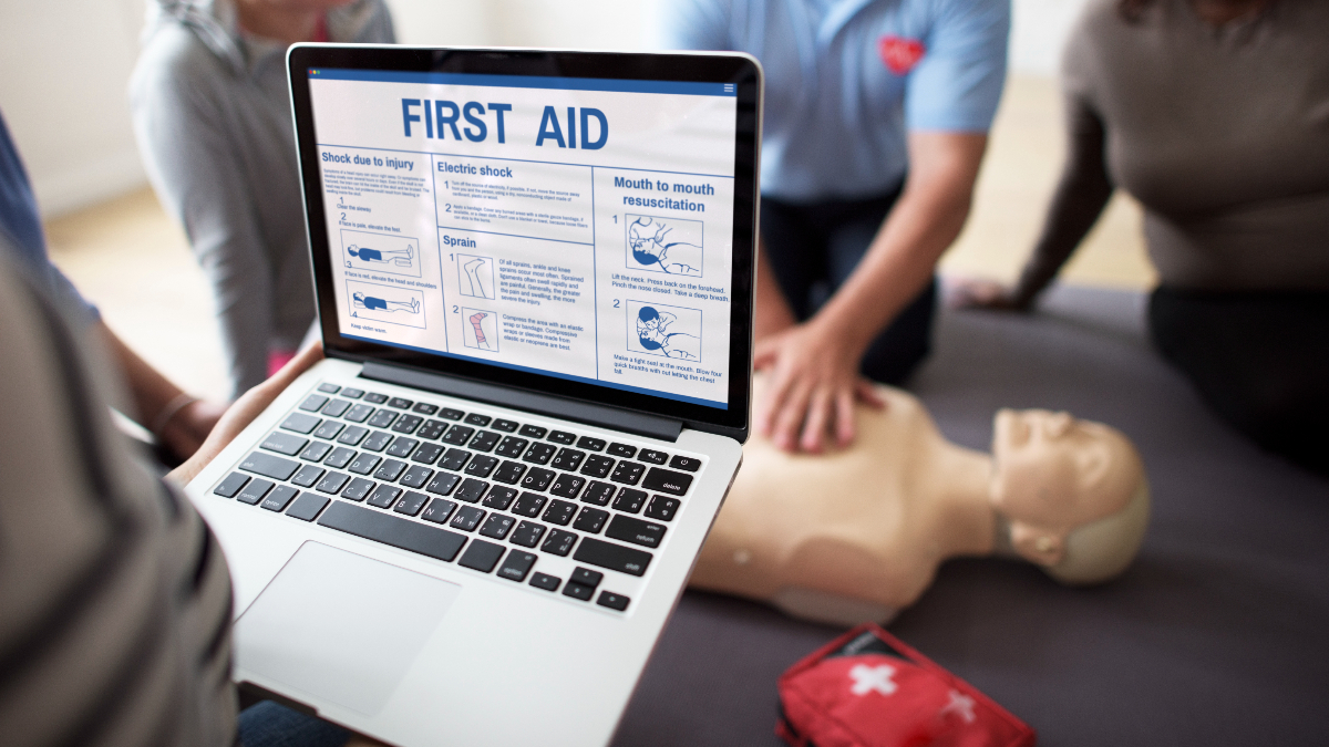 How to Develop a First Aid Policy for Your Small Business