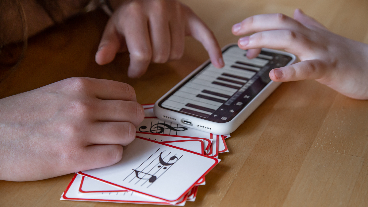 Use Video Games When You Want to Learn a Musical Instrument - Nerdynaut