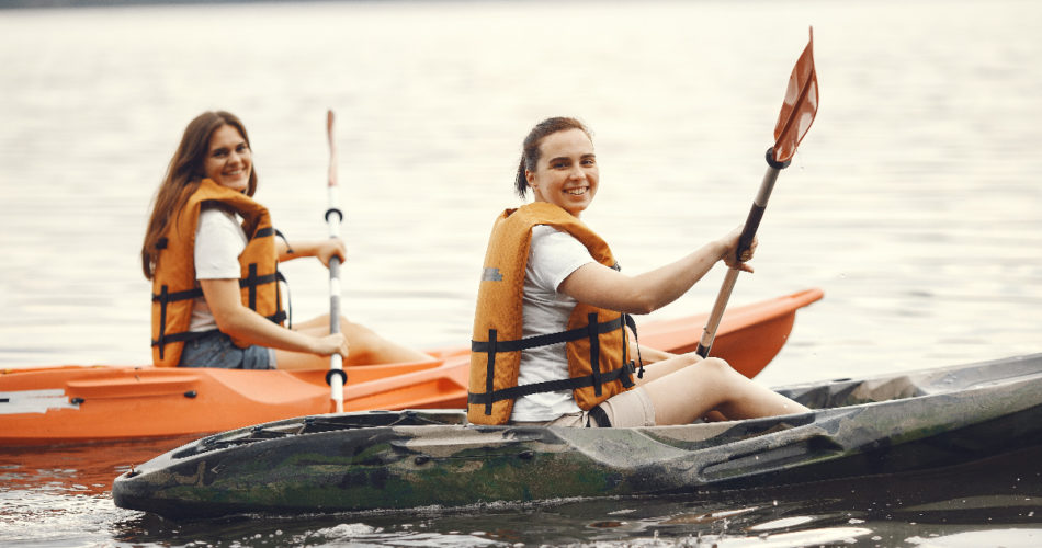 5 Best Places to Go Kayaking With Kids in the US