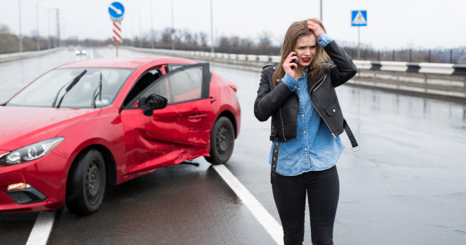 7 Essential Things to Do Right after a Car Crash
