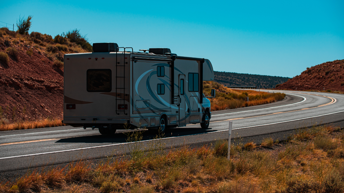 Ultimate RV Driving Tips for Snow and Desert Roads