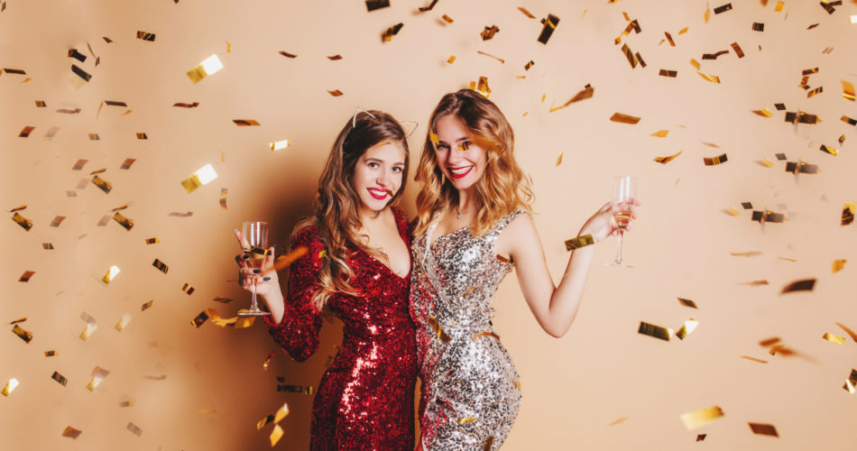 4 Tips for Nerdy Girls on Purchasing the Perfect Homecoming Dress