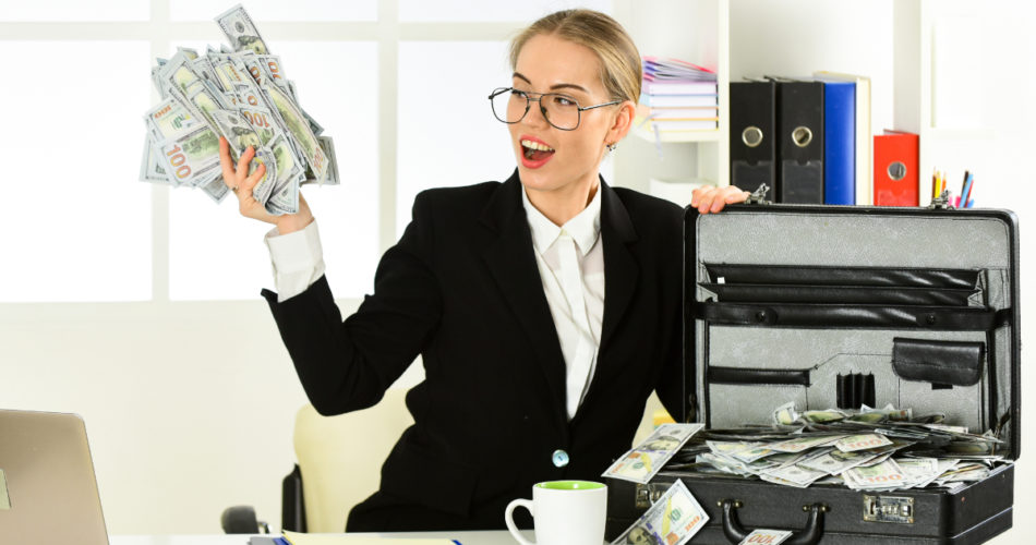Top 12 Tips to Becoming Financially Organized