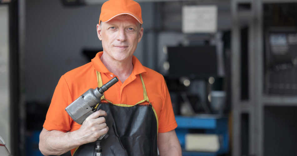 Factors to Consider Before Buying an Impact Driver