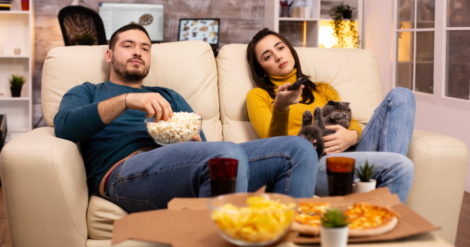 Top 3 Ways to Have Fun at Home With Online Entertainment