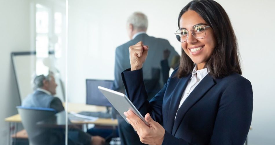 When Do You Need to Hire an Employment Lawyer?