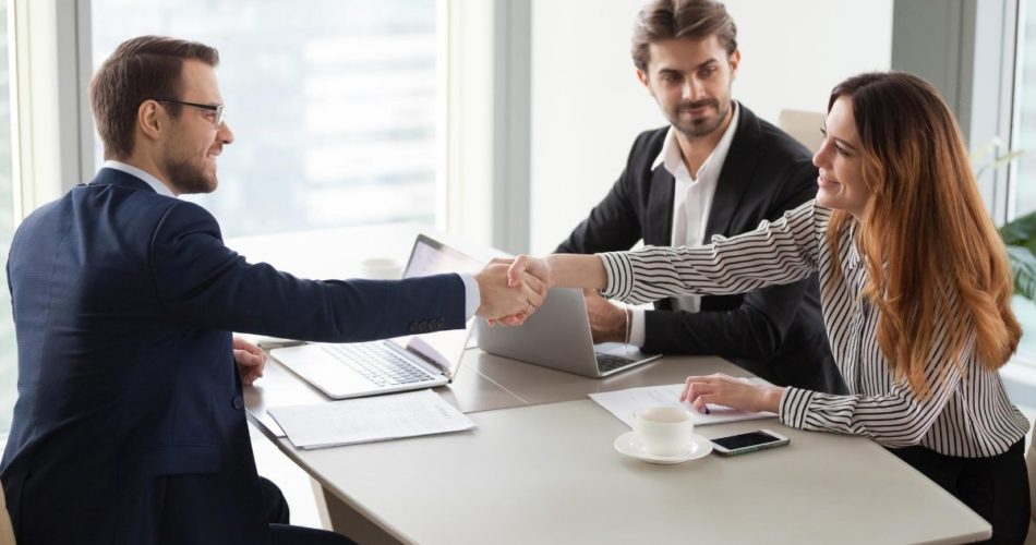 What to Expect When You Hire a Lawyer