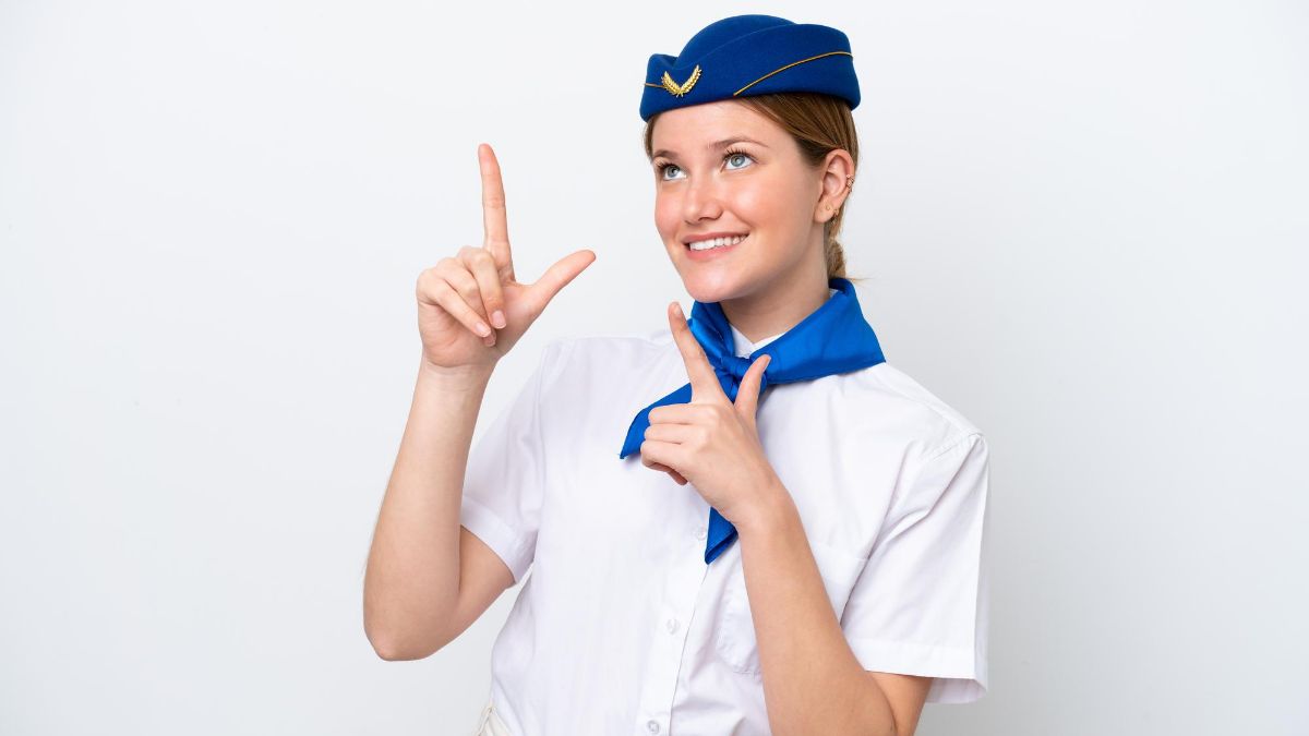 Top 6 Jobs That Involve Traveling the World Nerdynaut