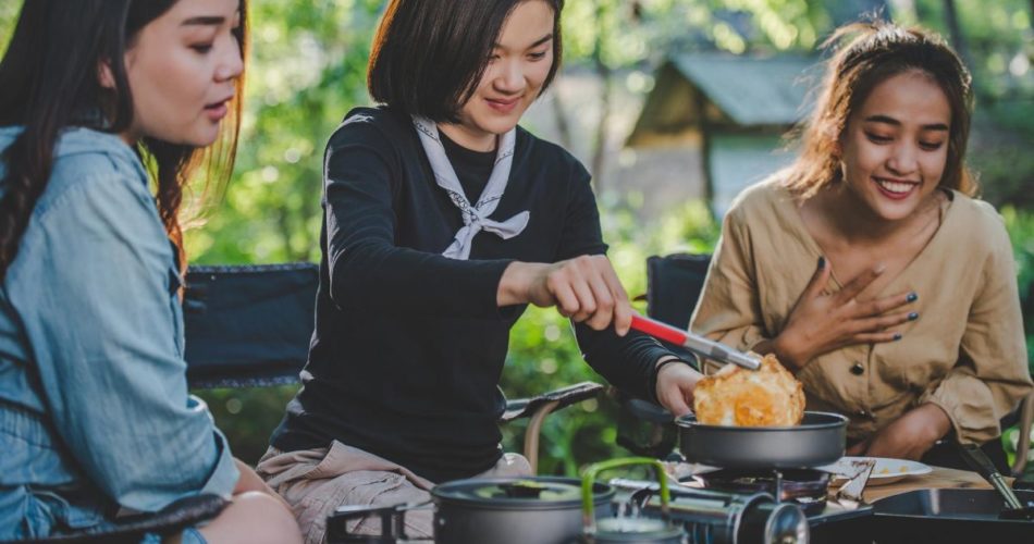 6 Things to Try On Your Trips if You Enjoy Cooking