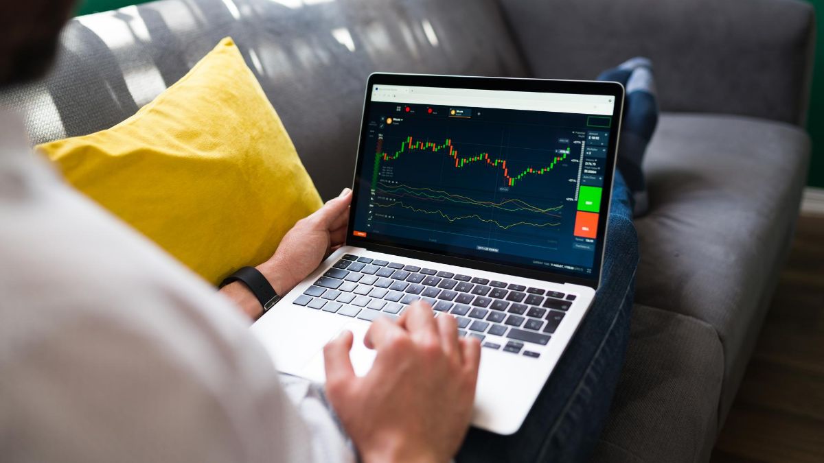 What Is a Cryptocurrency Trading Signal?