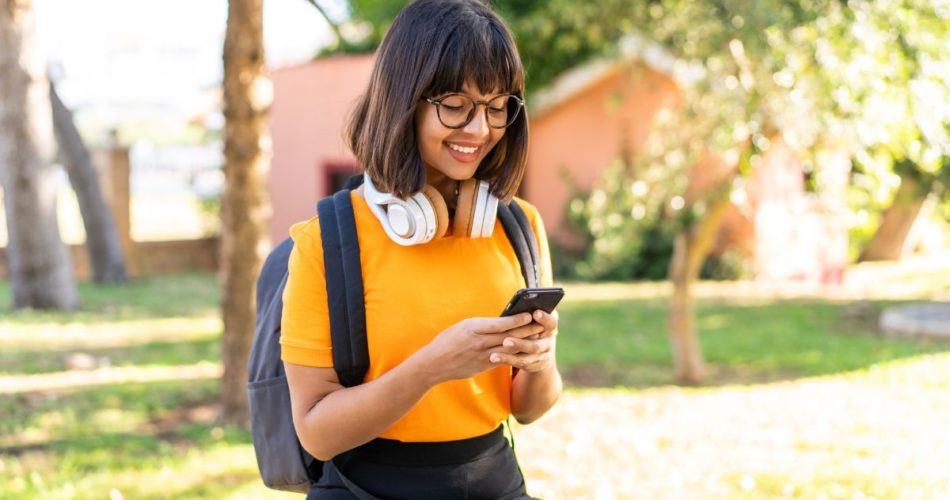 5 Essential Apps for College Students