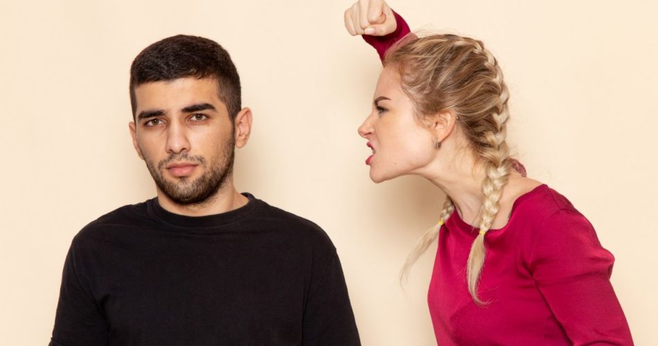 5 Easy Ways To Tell You’re Dating a Narcissist