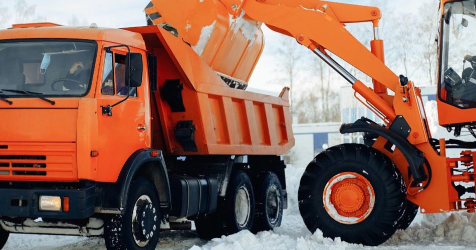 Exploring the Latest Innovations in Skid Steer Technology