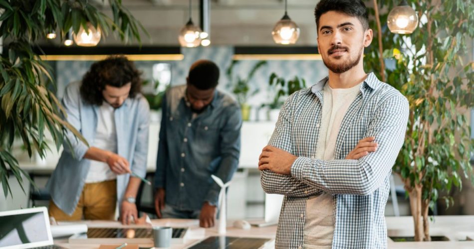 Essential Tips for Young Entrepreneurs Starting Their Own eCommerce Business