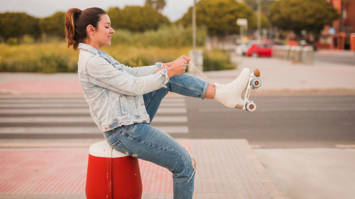 10 Ways to Rock Your Jeans With Confidence