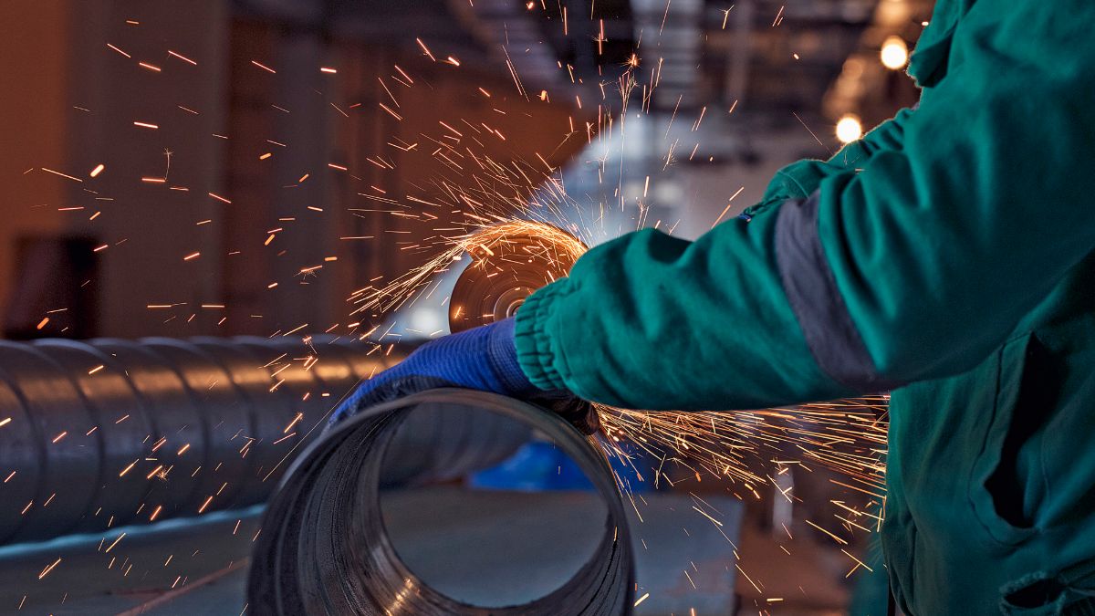 5 Reasons Why Custom Fabrication Will Give You an Advantage